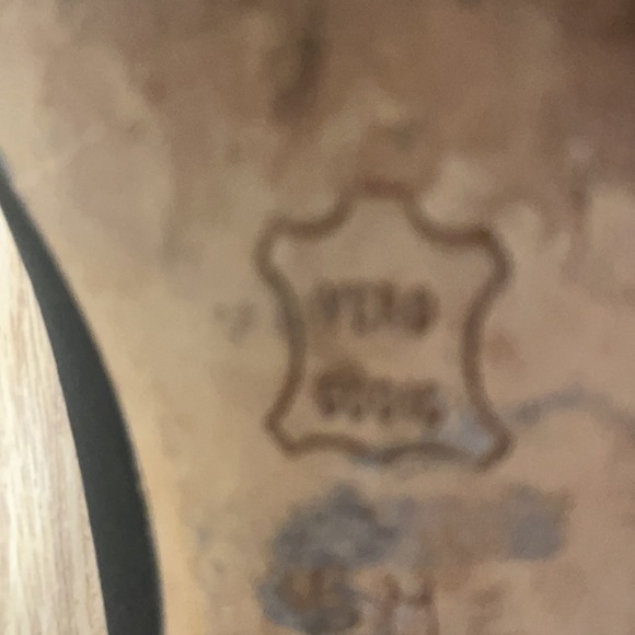 Enzo Angiolini size 5N Black fabric feel 2 inch heels have square toe. - Picture 7 of 7